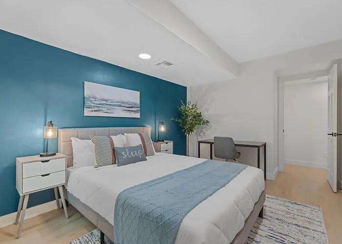 Сasa de vacaciones Peaceful Getaway - Location, Family-friendly & Pool Table! *